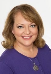 <b>Dana Karzan</b><br>
Chief Marketing Officer<br>
VyStar Credit Union 